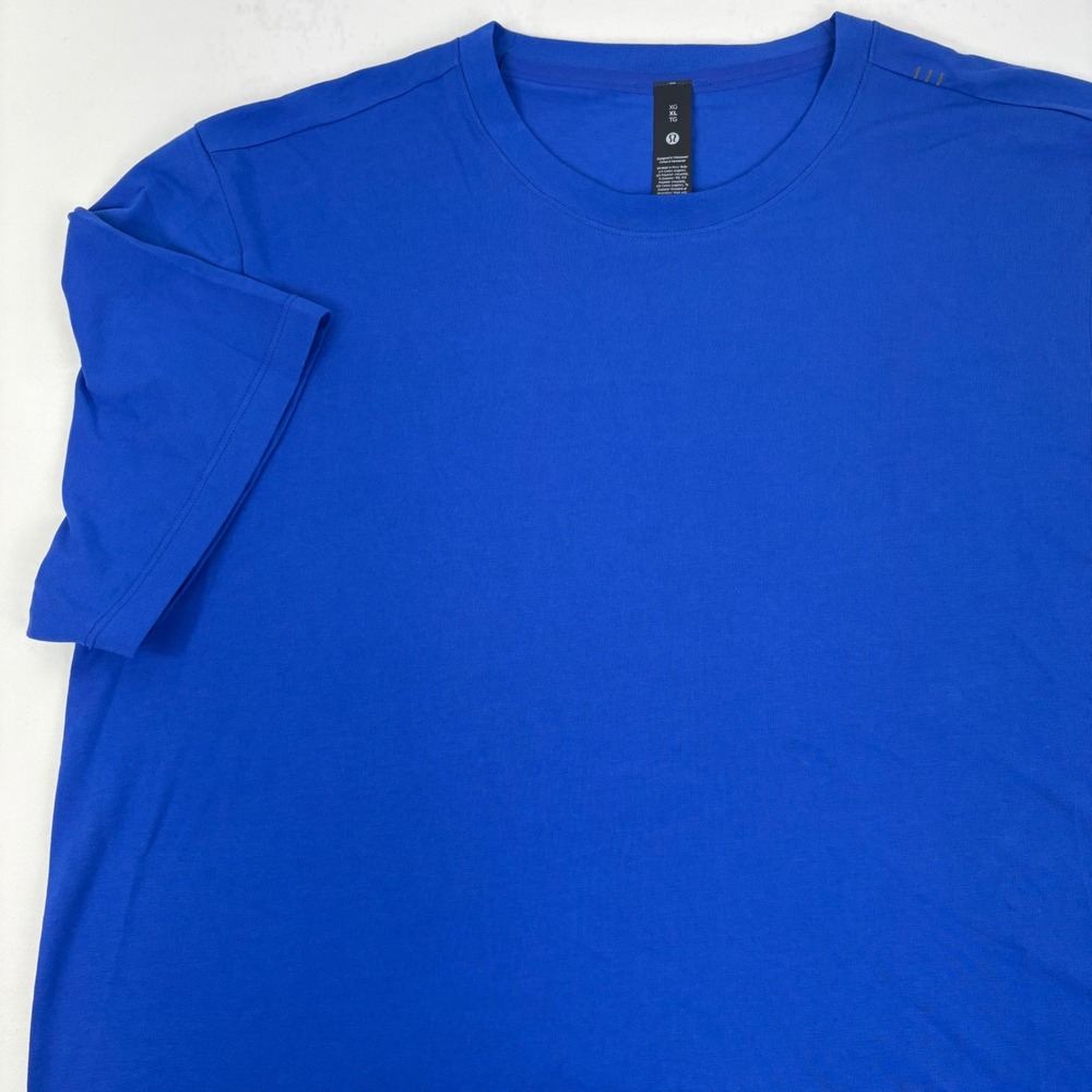 Lululemon Men's Zeroed In S/S Crew Neck Shirt Beach Ball Blue Size XL NWT